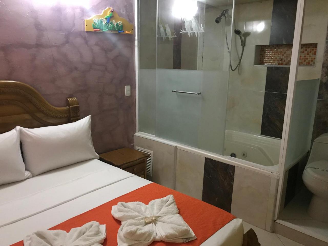 Hotel Las Guacamayas Guatapé Eksteriør bilde
