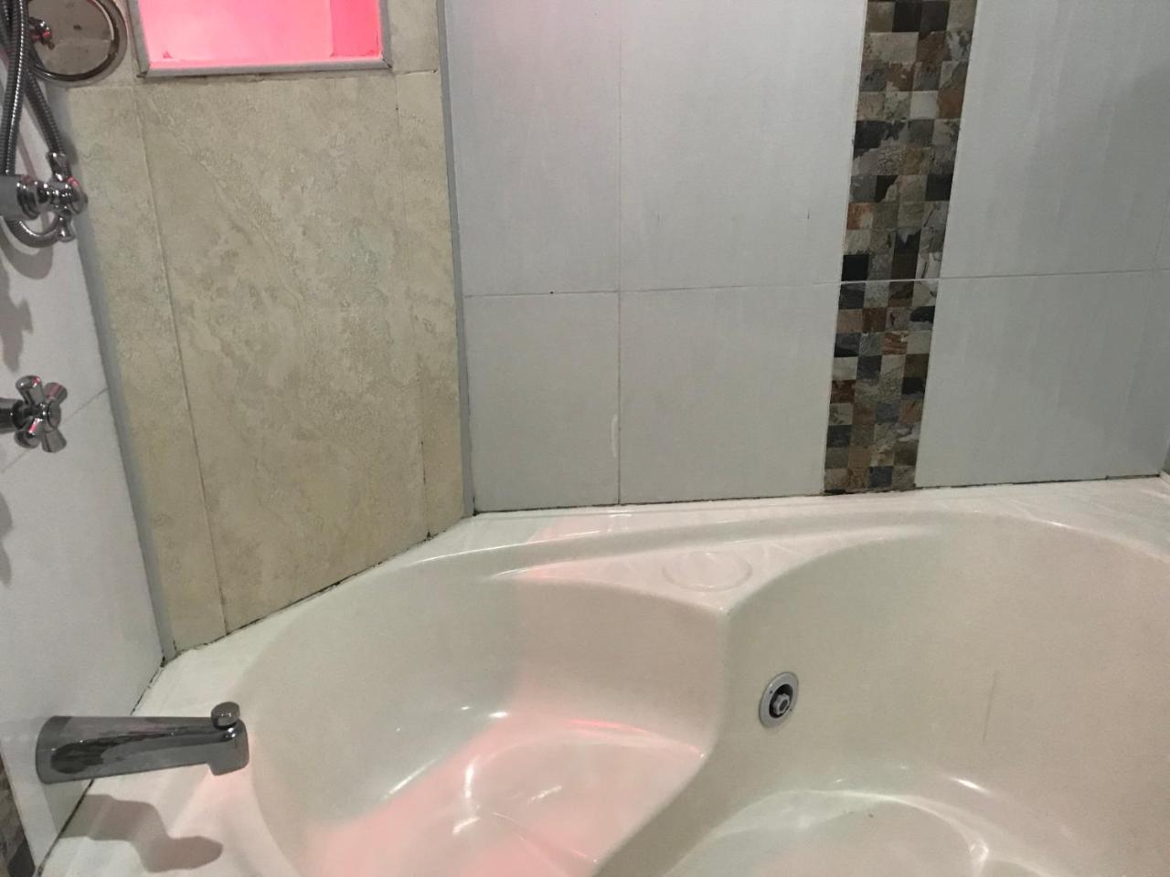 Hotel Las Guacamayas Guatapé Eksteriør bilde