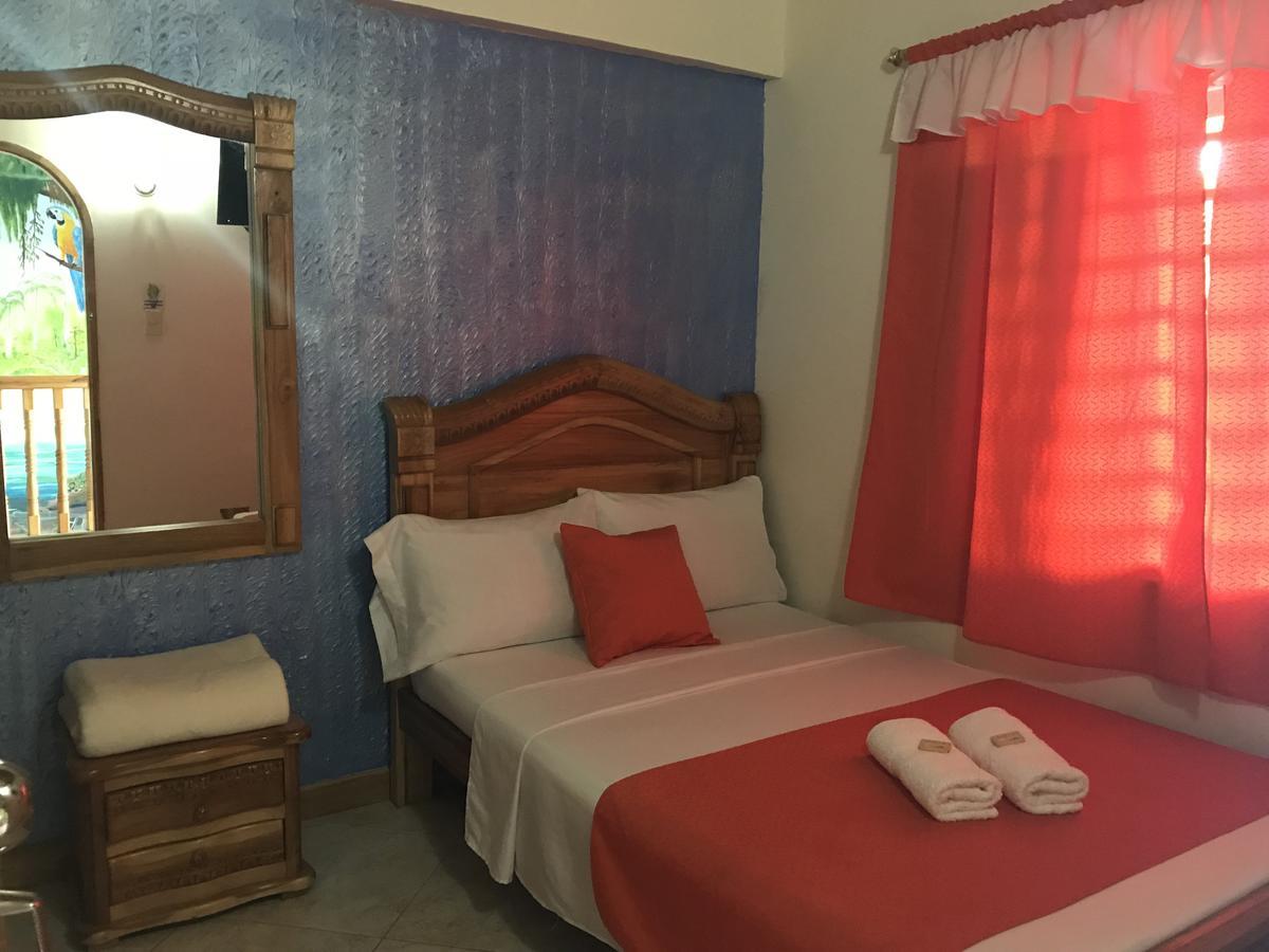 Hotel Las Guacamayas Guatapé Eksteriør bilde