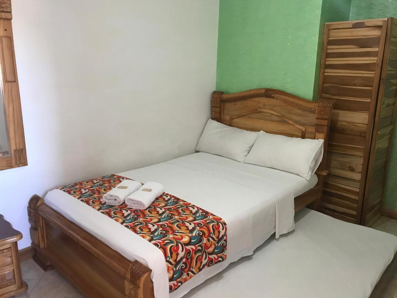Hotel Las Guacamayas Guatapé Eksteriør bilde