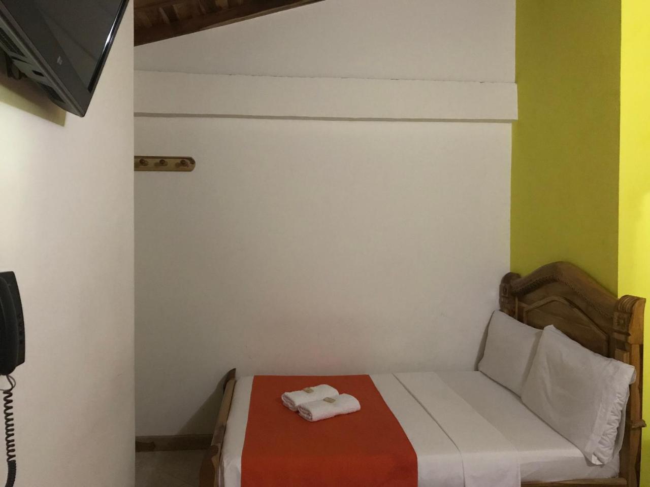 Hotel Las Guacamayas Guatapé Eksteriør bilde